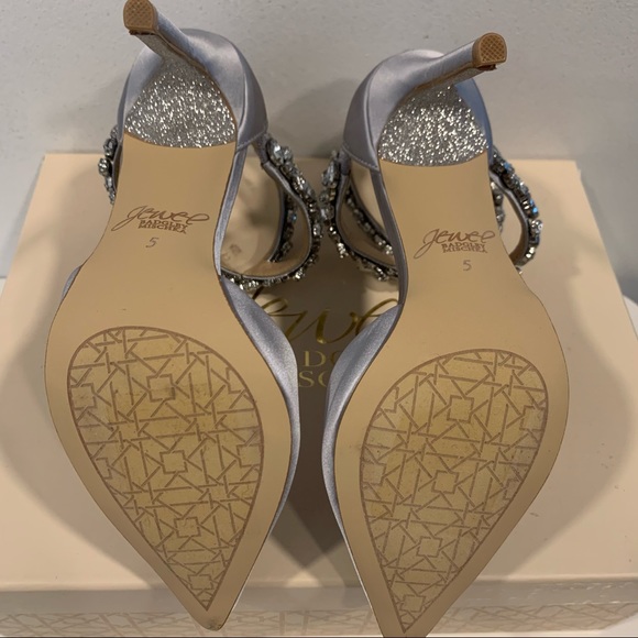Brand NEW Jewel Badgley Mischka Heels - Picture 5 of 10